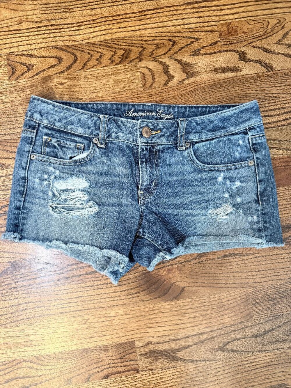 American Eagle AE Distressed Denim Cutoff Shorts Size 10 100% Cotton Raw Hem